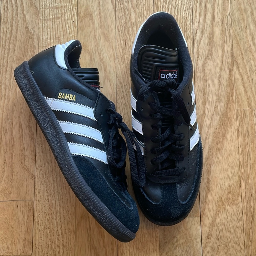 Black Adidas Sambas